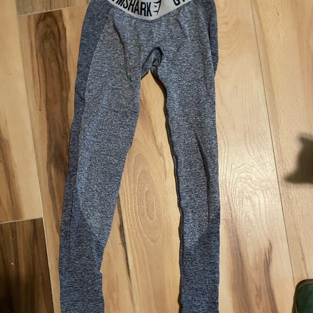 Gymshark navy heather leggings XS